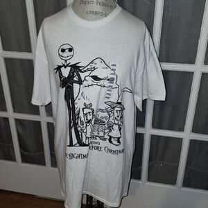 NWT The Nightmare Before Christmas Tshirt Large‎